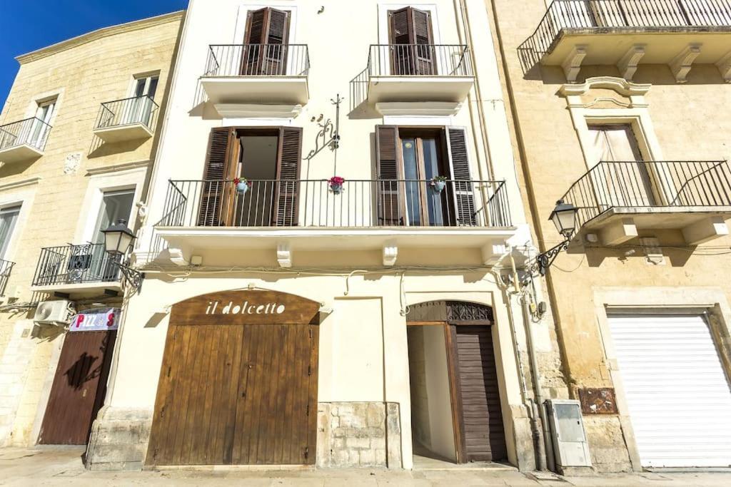 Dimora Donna Vittoria Apartment Bari Exterior foto