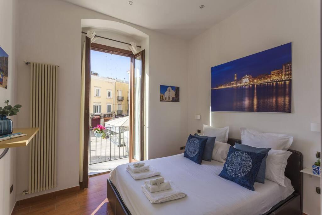 Dimora Donna Vittoria Apartment Bari Exterior foto